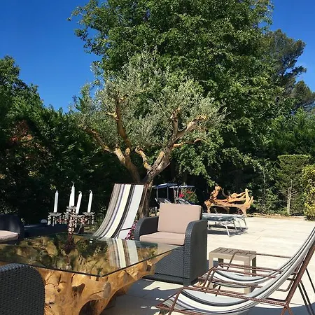 Couette-café Le Marijas Les Michels