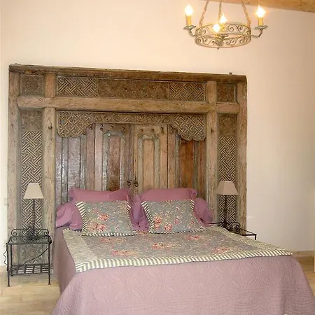 Le Marijas Couette-café Les Michels